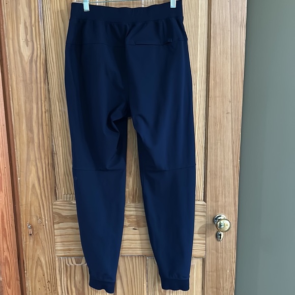 Lululemon Men’s ABC Jogger ~ Medium - Picture 7 of 12
